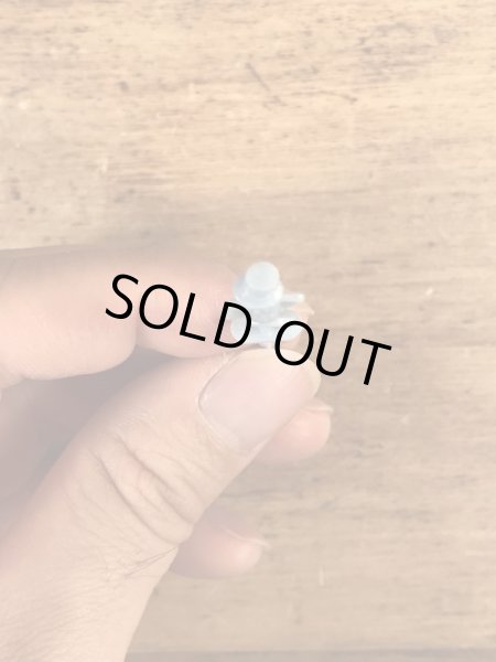 アドバタイジングキャラクターのミスターピーナッツのビンテージフルーツピック