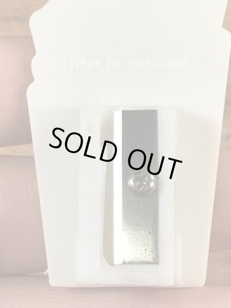 企業キャラクターのミスターピーナッツのヴィンテージペンシルシャープナー