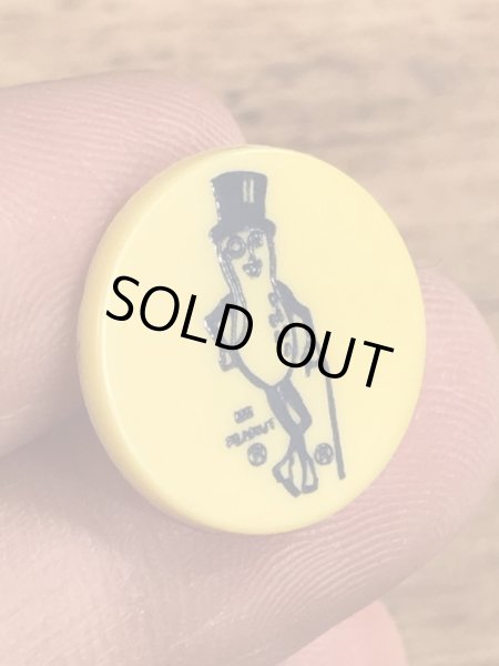 企業キャラクターのミスターピーナッツのビンテージプラスチックピン