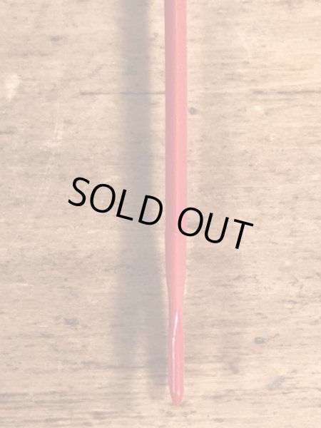 企業キャラクターのミスターピーナッツのヴィンテージカクテルスティック