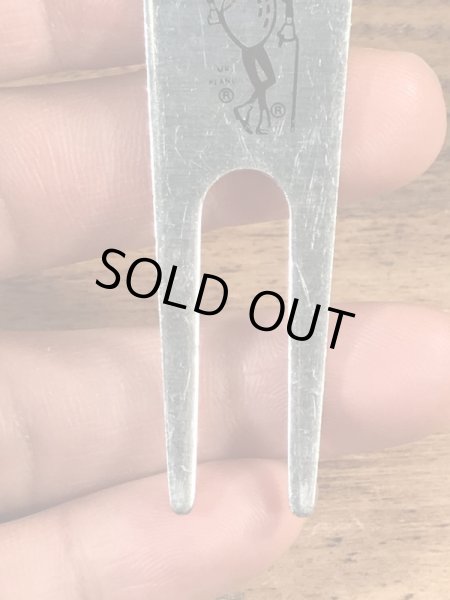 アドバタイジングキャラクターのミスターピーナッツのヴィンテージゴルフツール