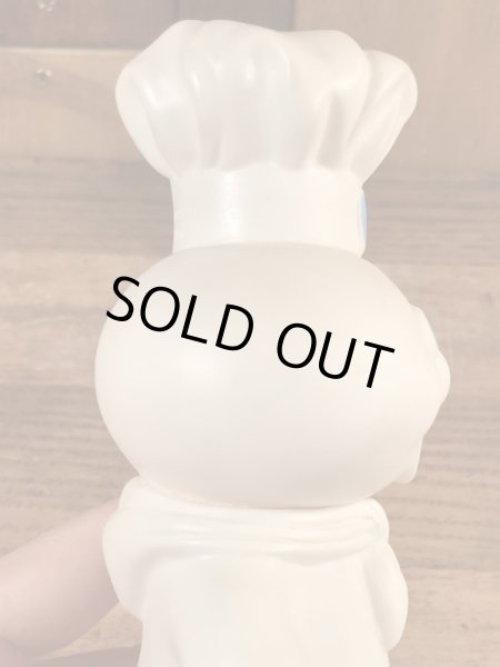 ドゥーボーイの台付きのヴィンテージビニールドール