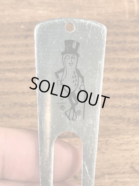 企業キャラクターのミスターピーナッツのビンテージディボットツール