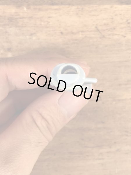 アドバタイジングキャラクターのミスターピーナッツのビンテージホイッスル