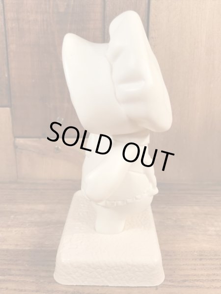 ドゥーボーイの女の子のヴィンテージビニールドール