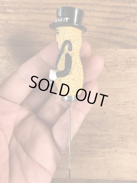 企業キャラクターのミスターピーナッツのビンテージバターナイフ