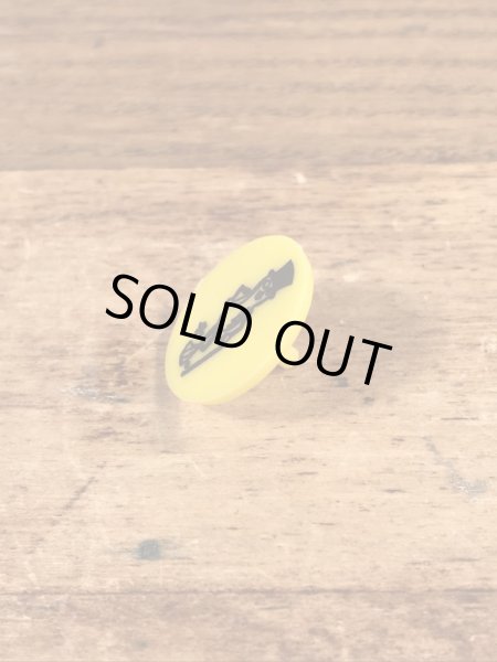 アドバタイジングキャラクターのミスターピーナッツのヴィンテージプラスチックピン