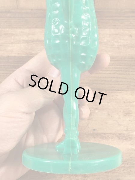 企業キャラクターのミスターピーナッツのビンテージ貯金箱フィギュア