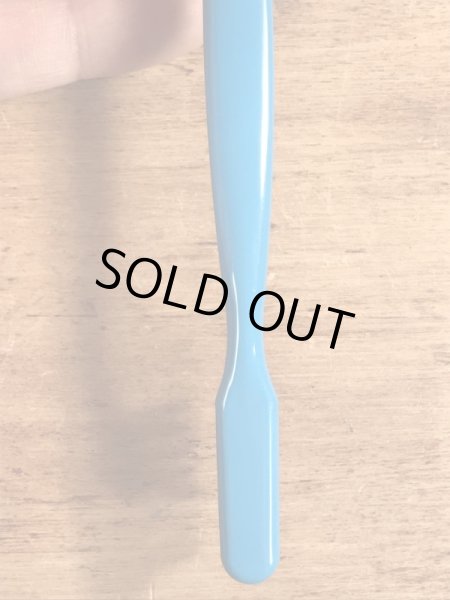 企業キャラクターのミスターピーナッツのヴィンテージ歯ブラシ