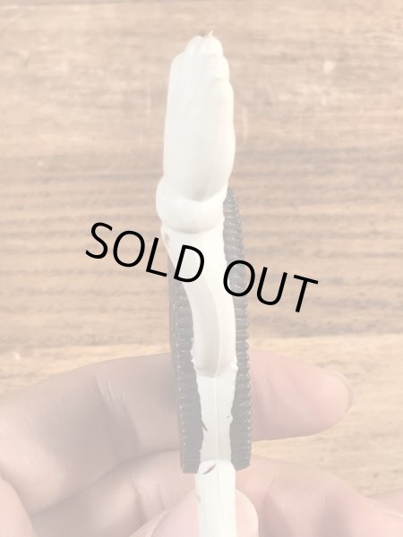 オレオのPVC製のビンテージくねくね人形