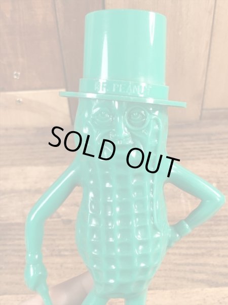 アドバタイジングキャラクターのミスターピーナッツのヴィンテージコインバンクドール