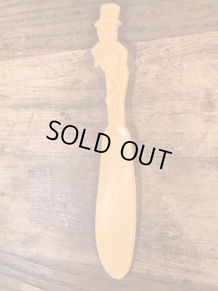 企業キャラクターのミスターピーナッツのヴィンテージバターナイフ