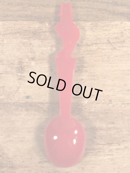 企業キャラクターのミスターピーナッツのヴィンテージプラスチックスプーン