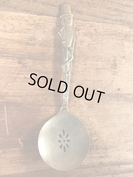 企業キャラクターのミスターピーナッツのビンテージスプーン