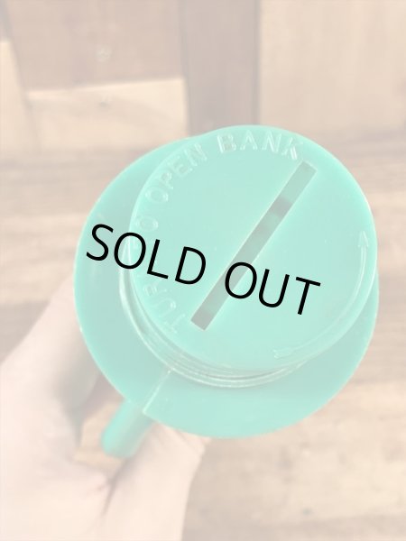 アドバタイジングキャラクターのミスターピーナッツのヴィンテージコインバンクドール