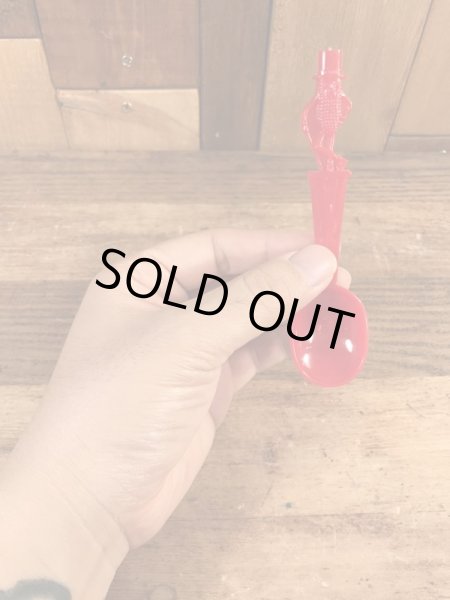 企業キャラクターのミスターピーナッツのヴィンテージプラスチックスプーン