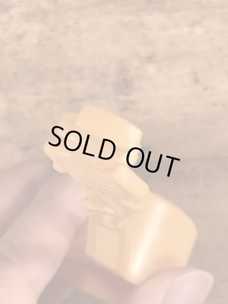 企業キャラクターのミスターピーナッツのビンテージ計量スプーン