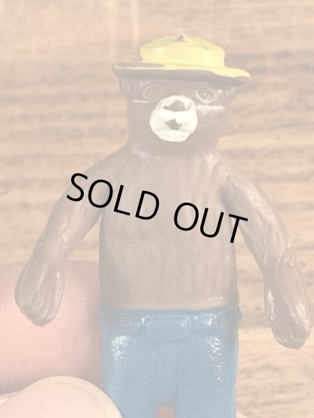 スモーキーベアのPVC製のビンテージくねくね人形