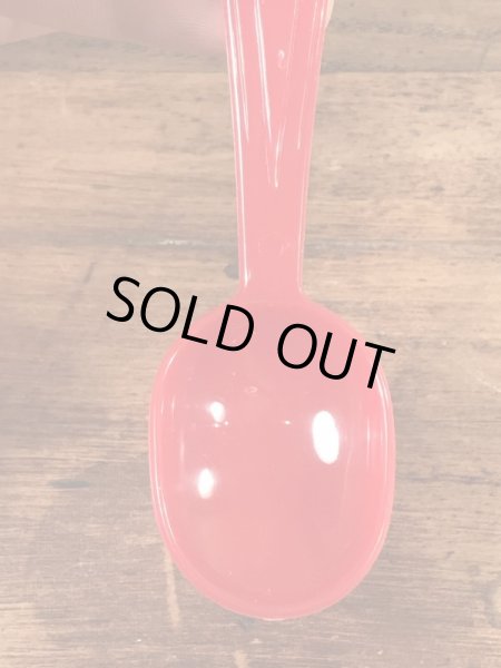 企業キャラクターのミスターピーナッツのヴィンテージプラスチックスプーン