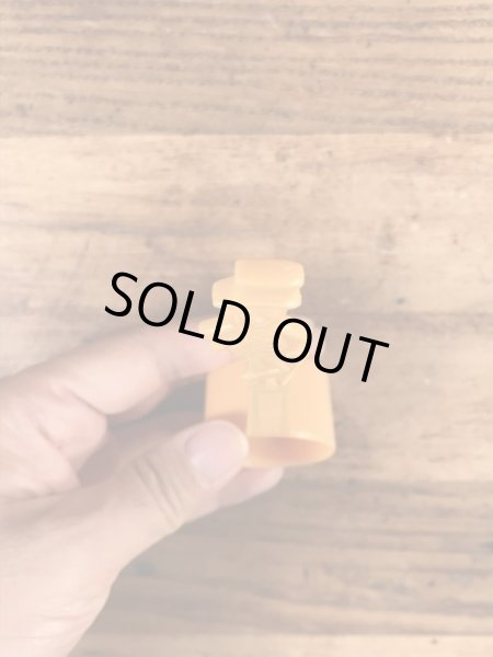 企業キャラクターのミスターピーナッツのビンテージ計量スプーン