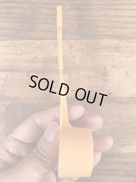 企業キャラクターのミスターピーナッツのビンテージ計量スプーン