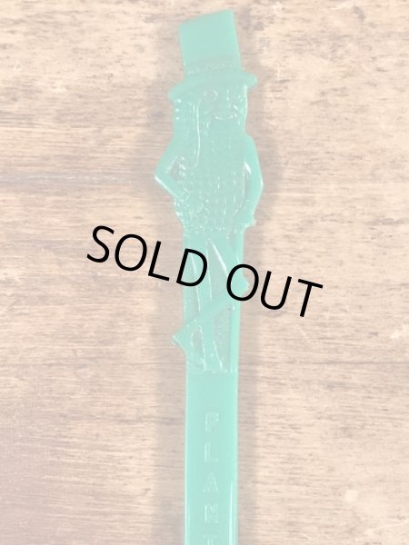 企業キャラクターのミスターピーナッツのビンテージバターナイフ