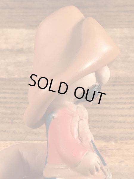 企業キャラクターのパピーパーカーのビンテージソフビ人形