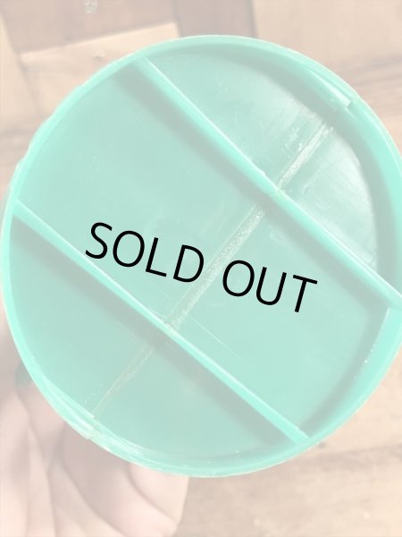 企業キャラクターのミスターピーナッツのビンテージ貯金箱フィギュア