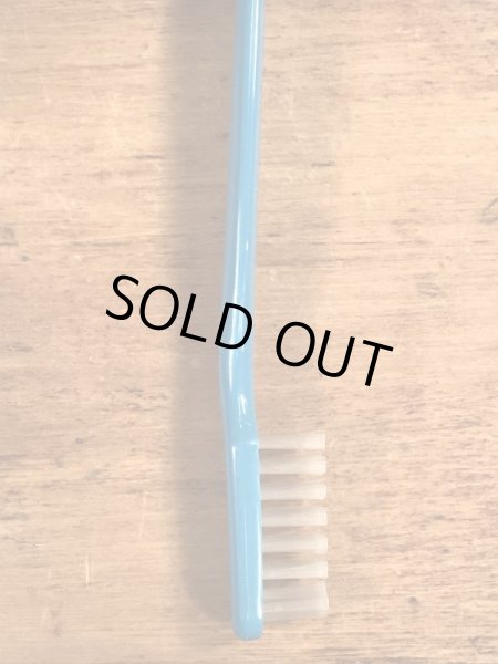 企業キャラクターのミスターピーナッツのヴィンテージ歯ブラシ