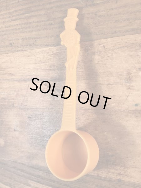 アドバタイジングキャラクターのミスターピーナッツのヴィンテージ計量スプーン