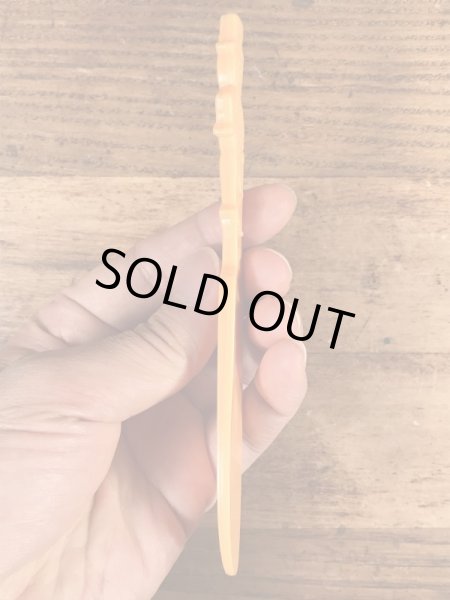 企業キャラクターのミスターピーナッツのヴィンテージバターナイフ