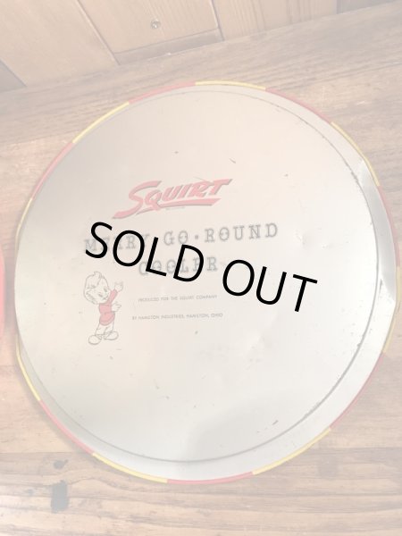 企業キャラクターのスクワートボーイのビンテージクーラーボックス