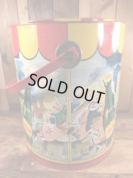 企業キャラクターのスクワートボーイのビンテージクーラーボックス