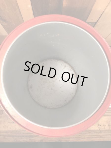 アドバタイジングキャラクターのスクワートボーイのヴィンテージクーラーボックス