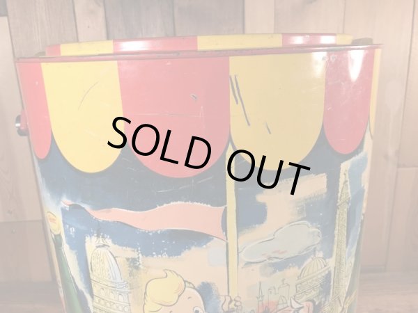 企業キャラクターのスクワートボーイのビンテージクーラーボックス