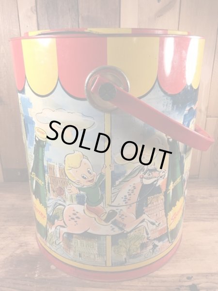 アドバタイジングキャラクターのスクワートボーイのヴィンテージクーラーボックス