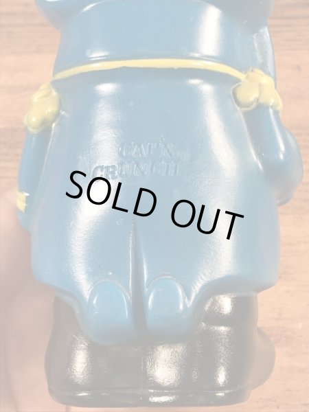 アドバタイジングキャラクターのキャプテンクランチのコインバンクドール