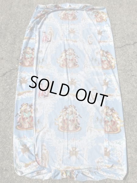 イーティーのツインサイズのビンテージボックスシーツ