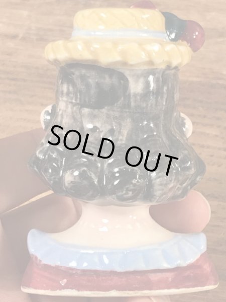 酔っ払いの四つ目のビンテージ塩コショウ入れ