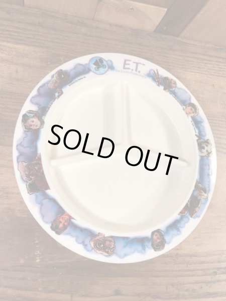 イーティーのプラスチック製のビンテージプレート