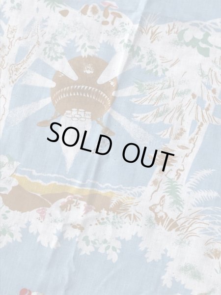 イーティーのツインサイズのビンテージボックスシーツ