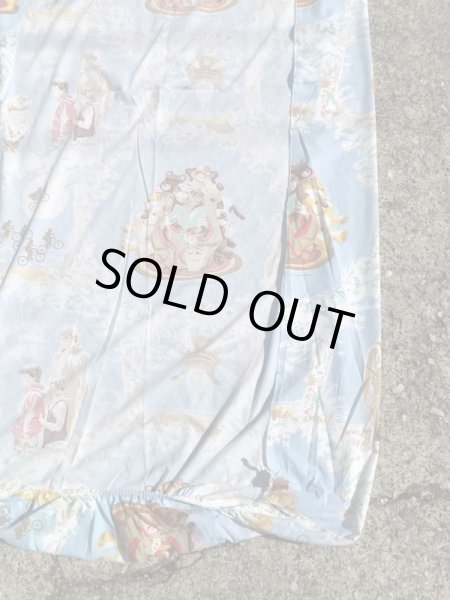 イーティーのツインサイズのビンテージボックスシーツ