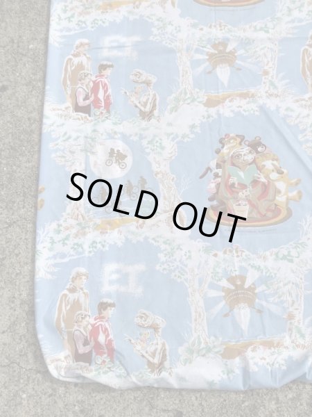 E.T.のツインサイズのヴィンテージBoxシーツ