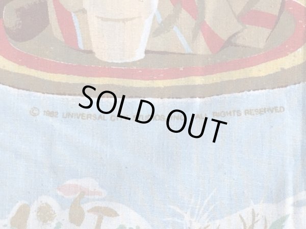 イーティーのツインサイズのビンテージボックスシーツ