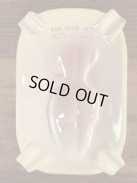 ピンナップガールのJAPAN製のヴィンテージアシュトレイ