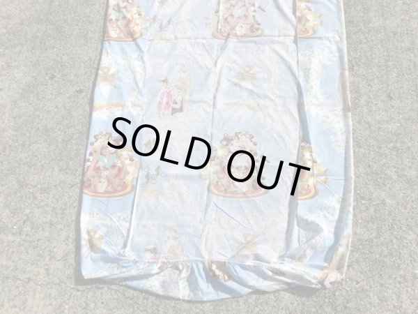 イーティーのツインサイズのビンテージボックスシーツ