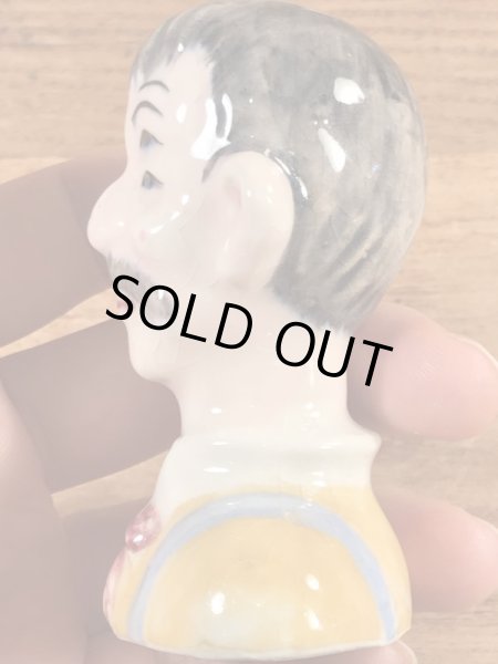 4つ目のおじさんとおばさんのヴィンテージソルト＆ペッパー