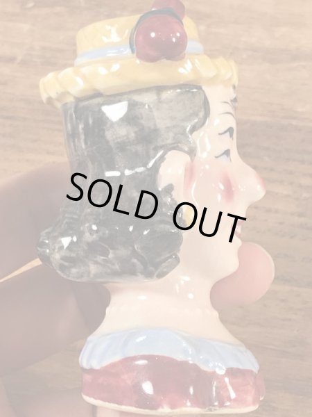 4つ目のおじさんとおばさんのヴィンテージソルト＆ペッパー