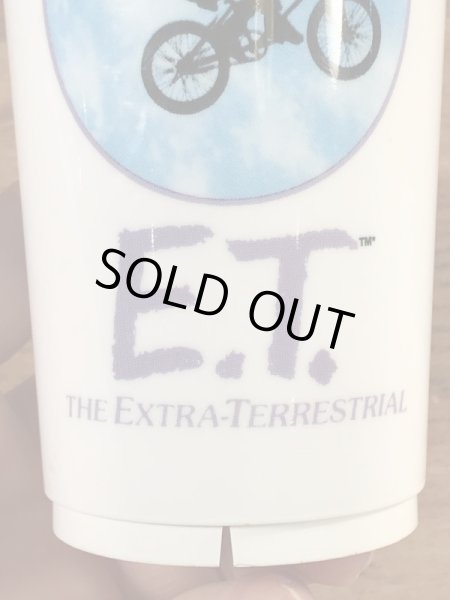 E.T.のプラスチック製のヴィンテージコップ