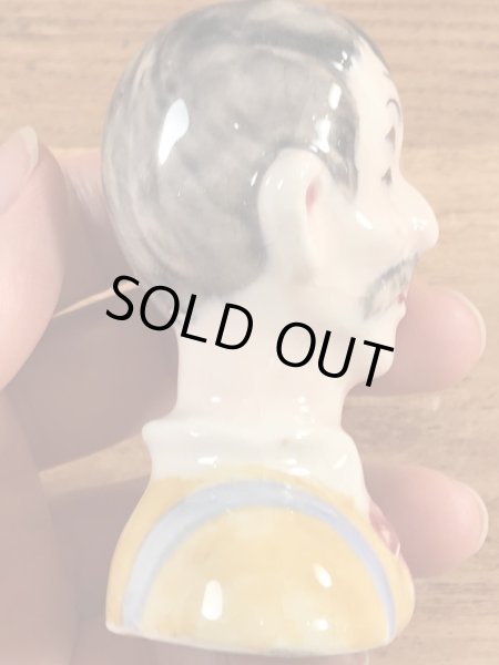 4つ目のおじさんとおばさんのヴィンテージソルト＆ペッパー